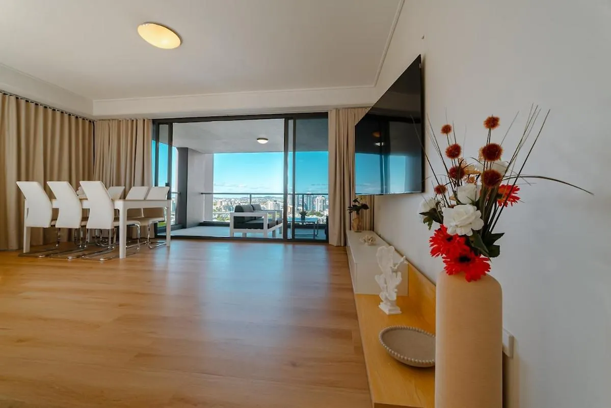 Apartman Lux 18Th Floor 2Br 2Bath, River View, Pool, Spa, Sauna, Gym, Wifi, Brisbane Ausztrália