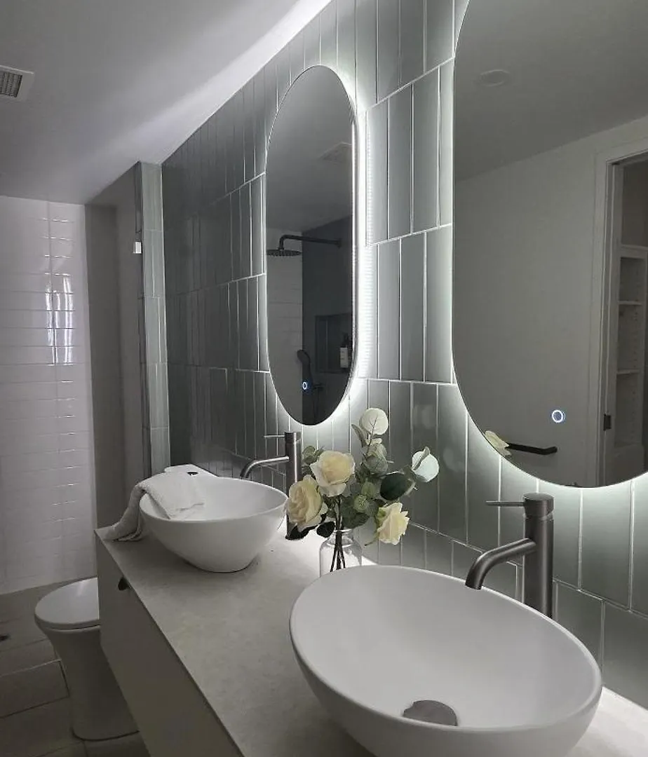 Apartman Lux 18Th Floor 2Br 2Bath, River View, Pool, Spa, Sauna, Gym, Wifi, Brisbane Ausztrália